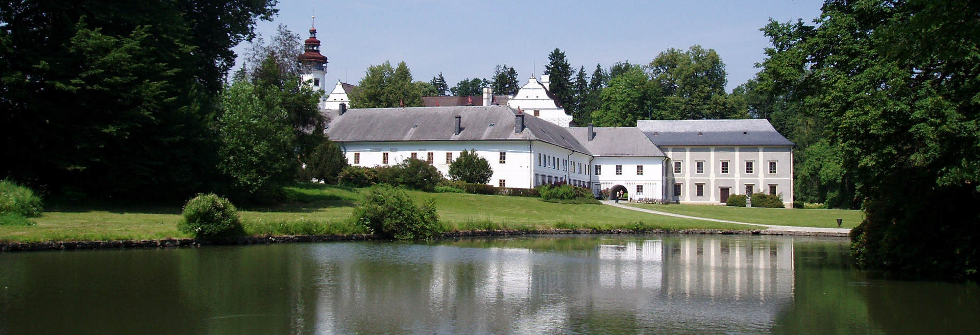 Renaissance castle with arcades Velké Losiny